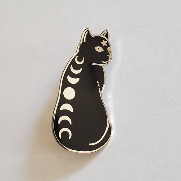 Enamel Pin - Moon Phase Cat - Picture 2 of 8